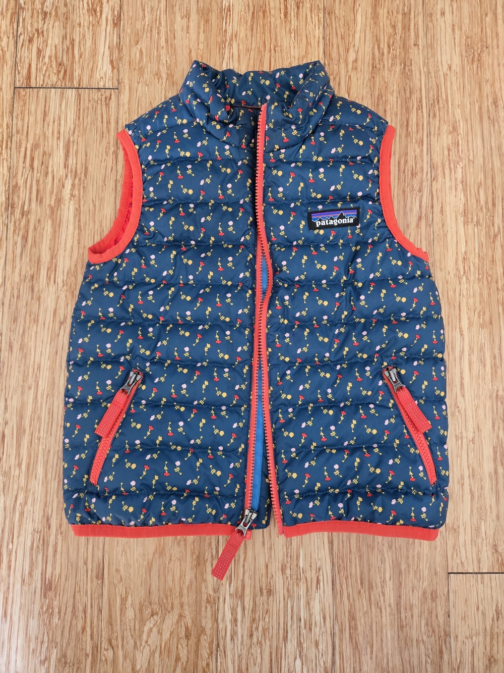 Patagonia 2T Kids' Navy Floral Quilted Vest with Coral Trim